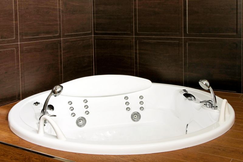 Corner Jetted Tub